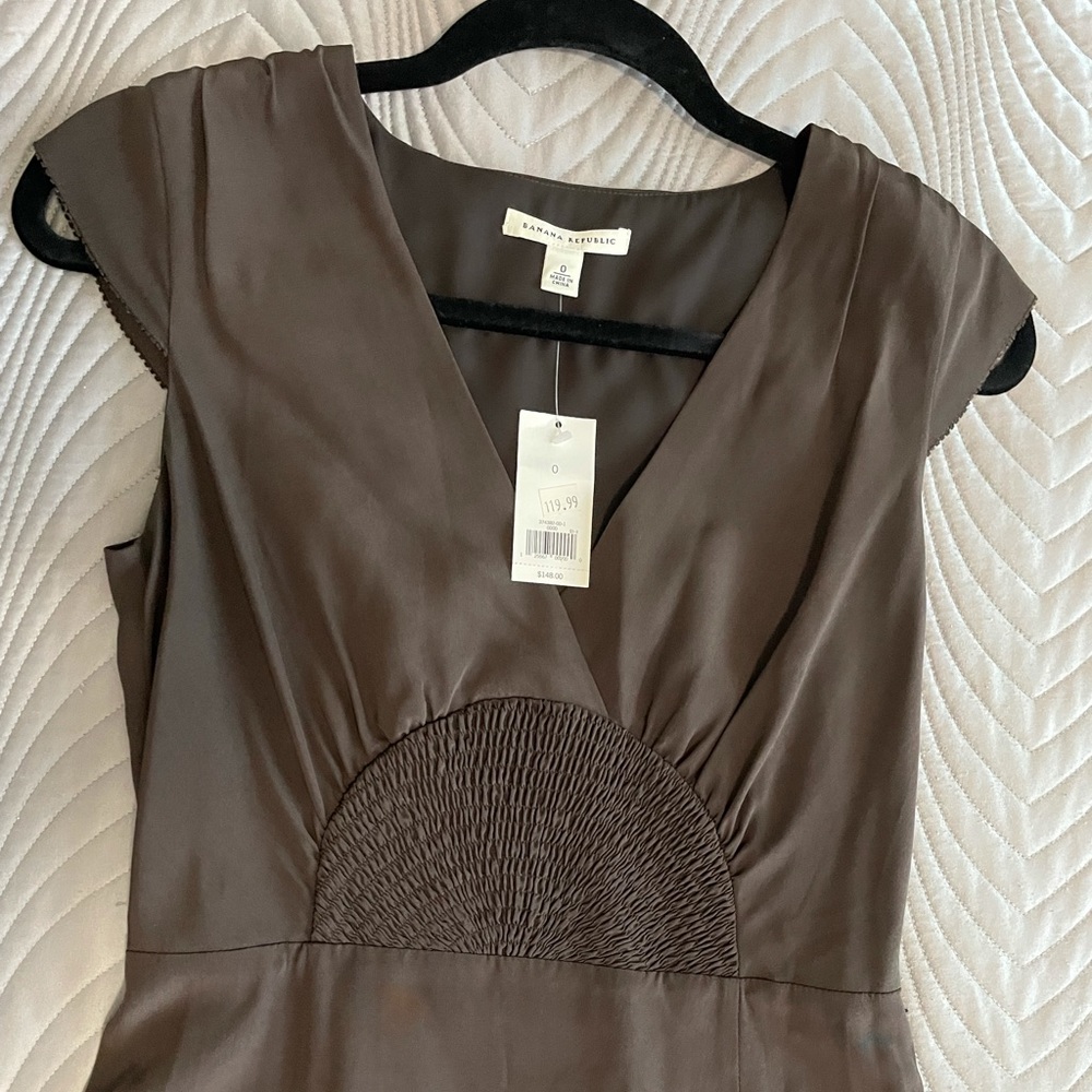 Banana Republic brown dress with no sleeves